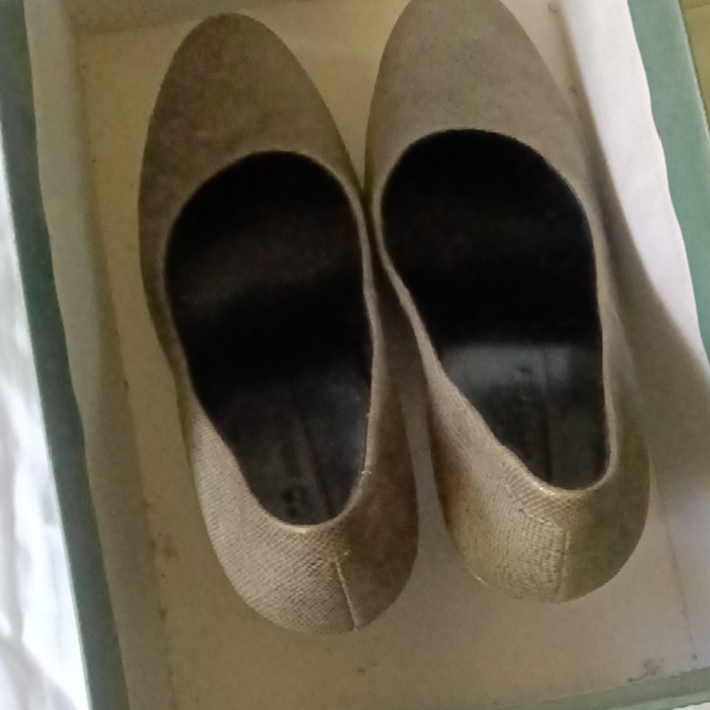 Elegant Silver Women's High Heels  ECCO Danish Design Zise 9